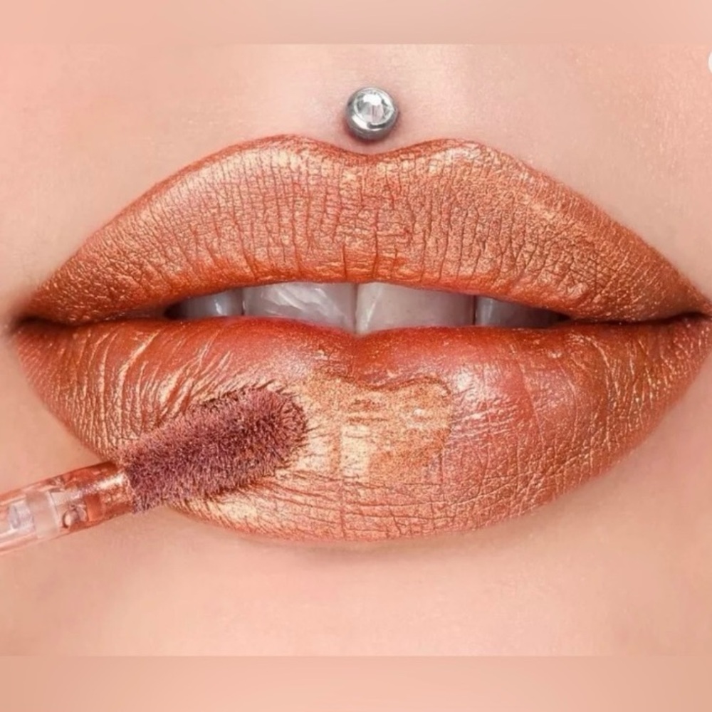 I Gotta Go - Liquid Velour Lipstick - Jeffree Star Cosmetics